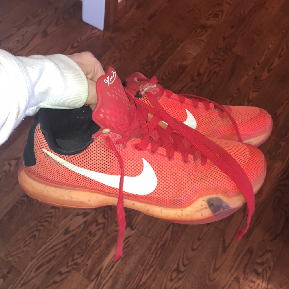 Kobe 10